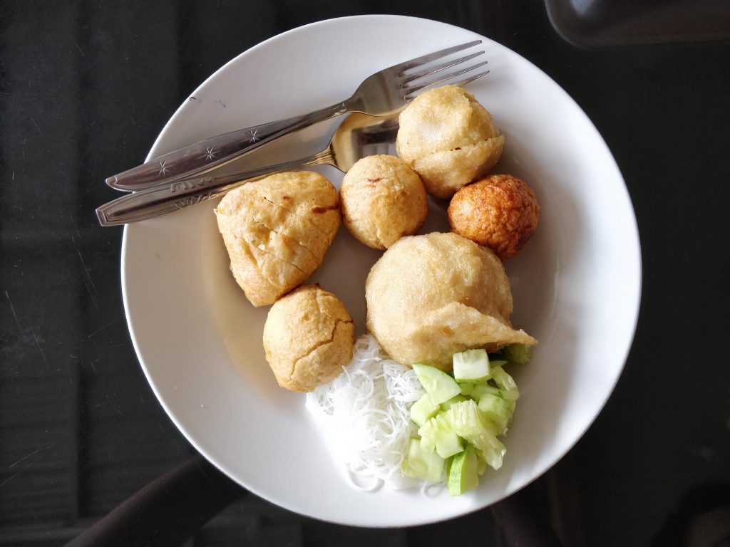 Pempek Enak di Pempek Rama - Bandung  Travel Blog Indonesia