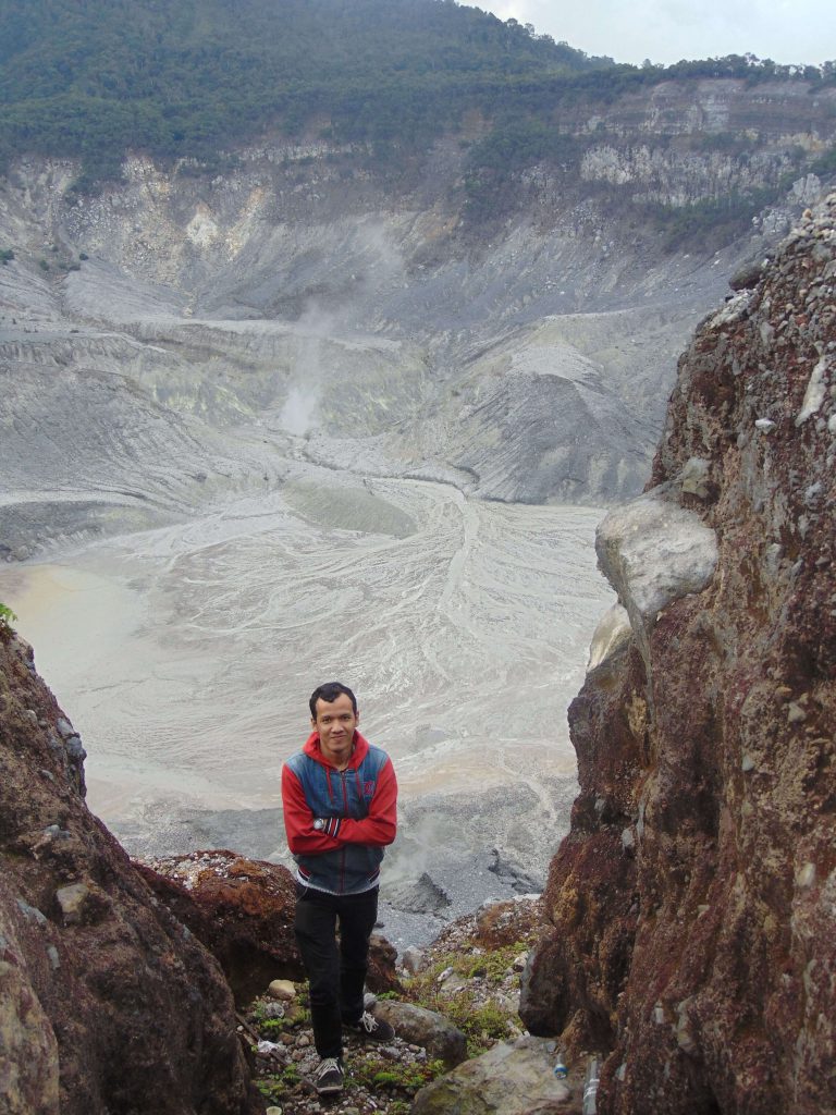 Jalanjalan ke Gunung Tangkuban Perahu Bandung Jawa Barat  Travel Blog Indonesia