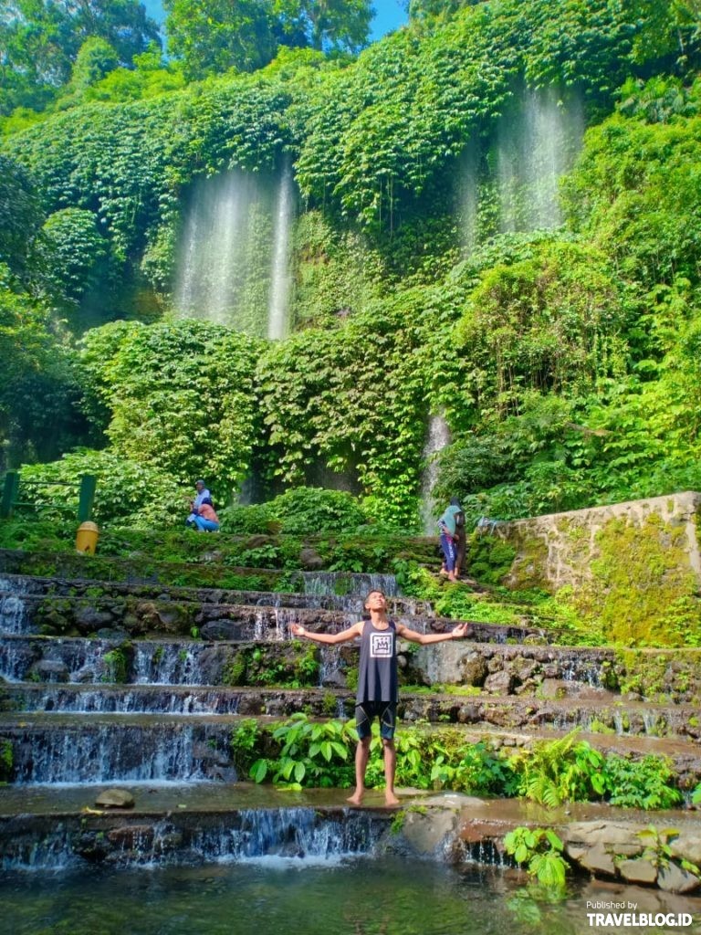 Segarnya Mandi di Air Terjun Benang Kelambu  Lombok 