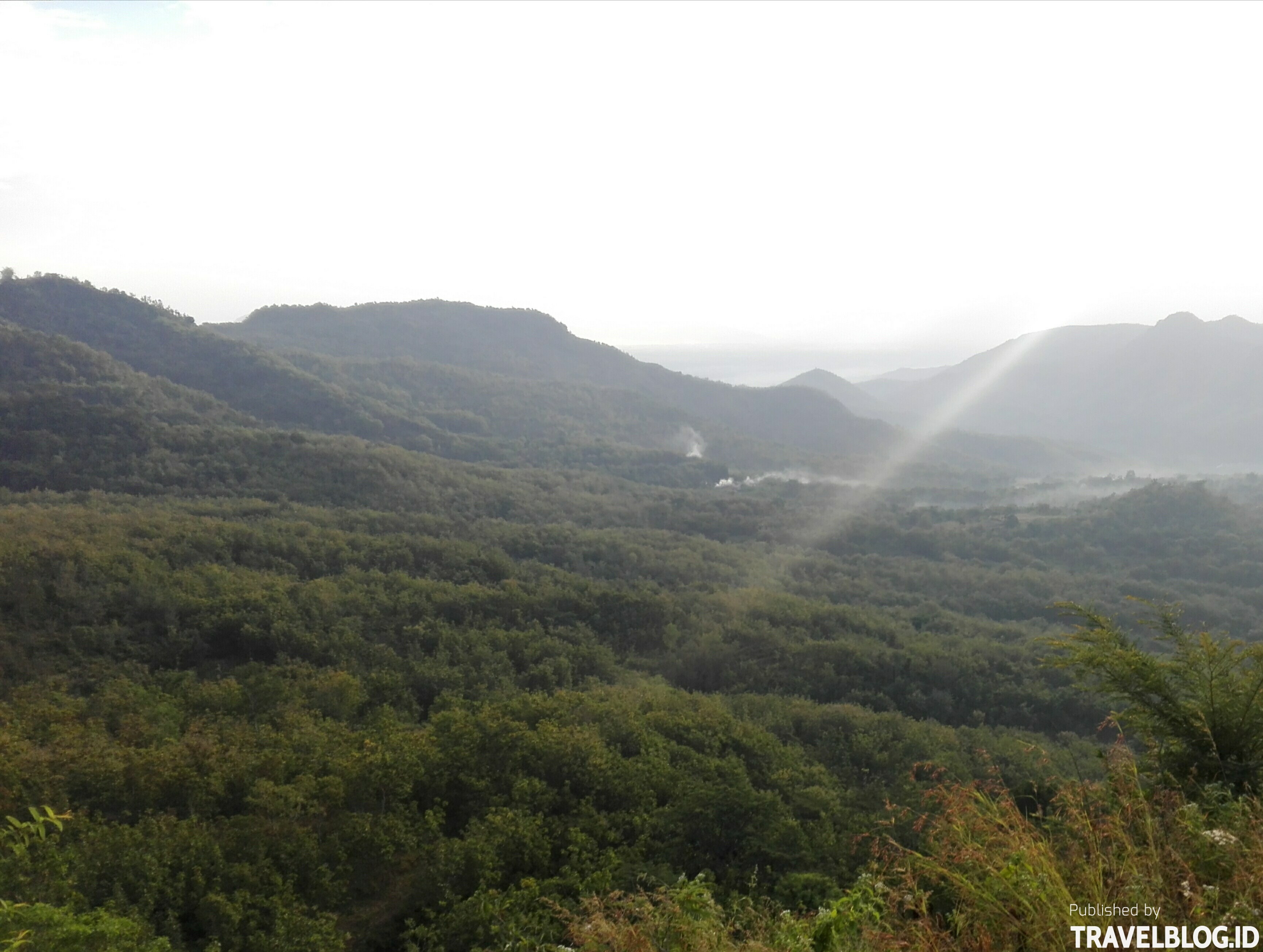 Travelblogid Pemandangan Saat Pendakian Menuju Puncak Bukit Cumbri