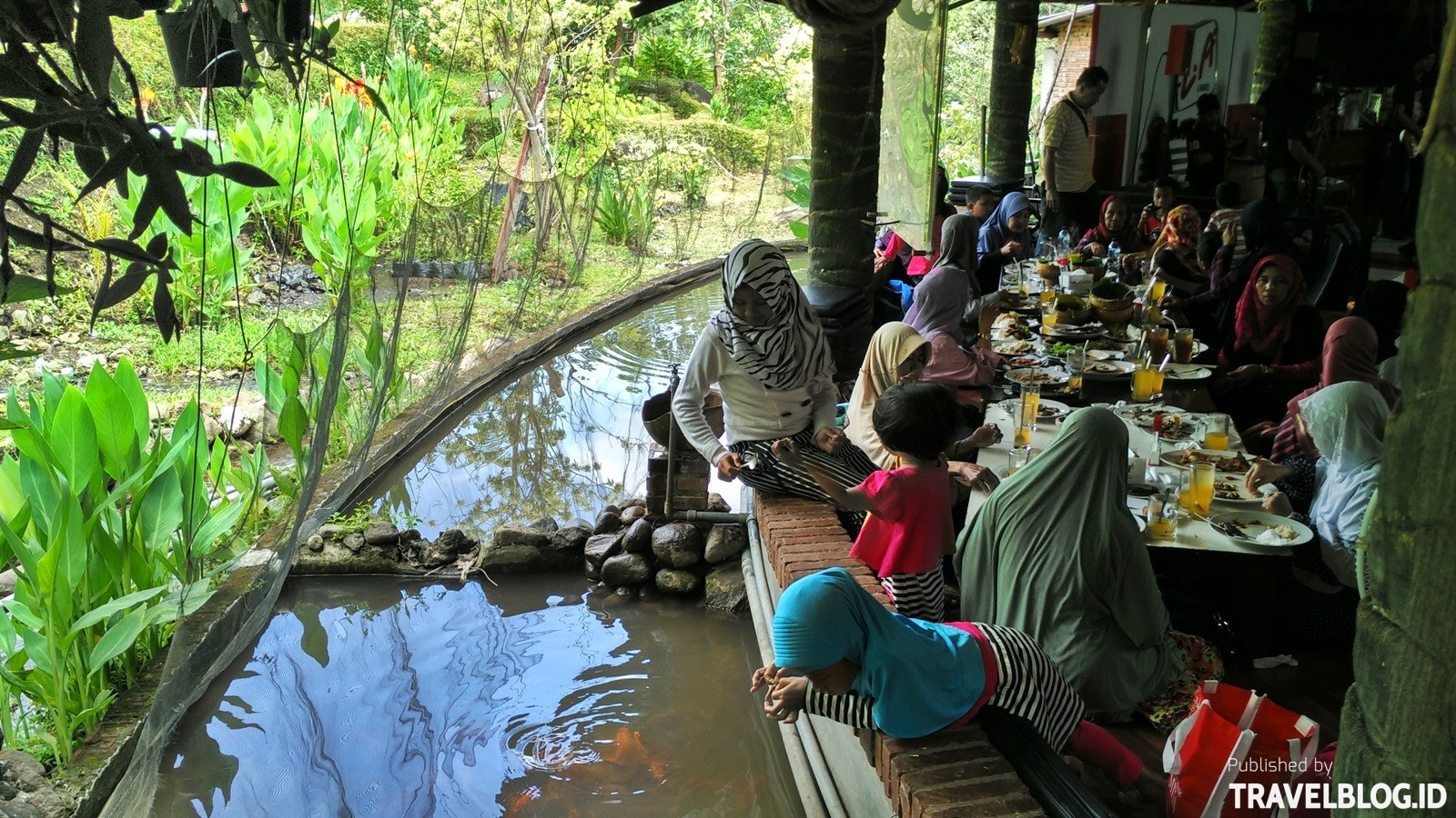 Bersantap Sambil Berwisata Di Makoya Dapur Bakar Pandaan Travel