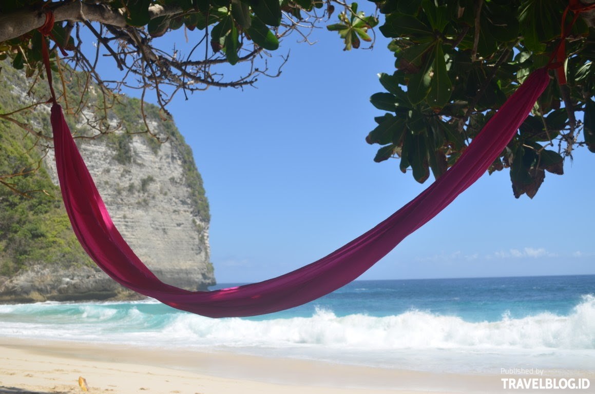 Travelblogid Pasir Putih Pantai Kelingking Nusa Penida Bali